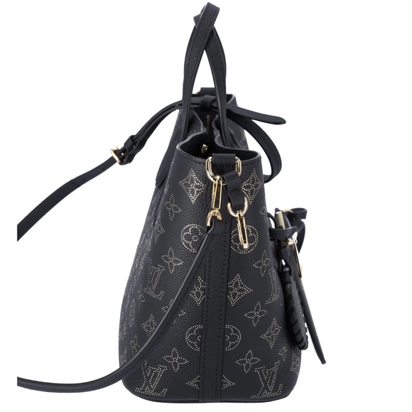 Louis Vuitton Blossom PM Monogram Mahina Noir M23393 Black Gold Small Tote - Picture 11 of 16